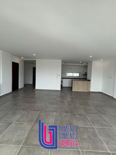 Venta De Departamento Dos Dormitorios Calle 54 E/ 23 Y 24