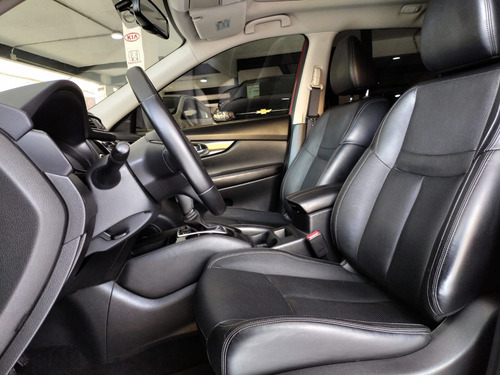 Nissan X-Trail 2.5 Exclusive 2 Row Cvt
