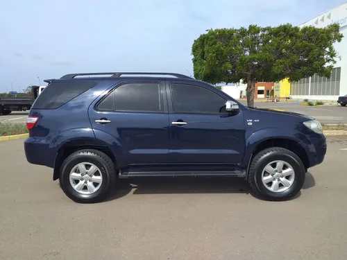 Toyota Fortuner Blindada 4x4