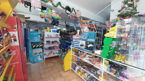 Imagen 4 de 4 de Exhibidor De Pie