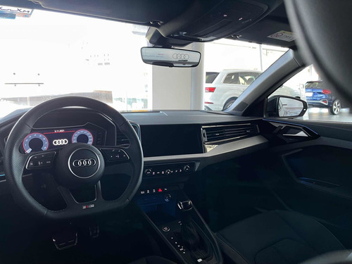 Imagen 8 de 10 de Audi A1 2021 1.8 Sportback S- Line S-tronic Dsg