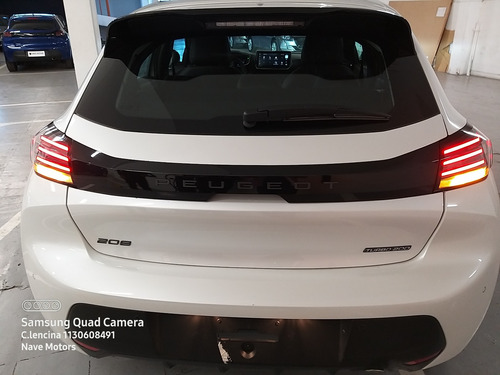 Peugeot 208 1.0T Gt