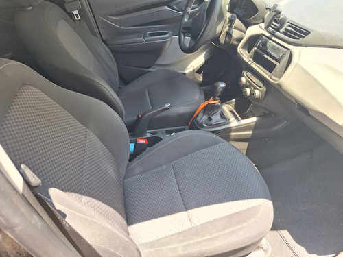 Chevrolet Onix 1.0 Joy 5p
