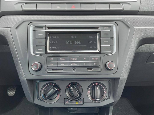 Imagem 11 de 15 de Volkswagen Voyage 1.6 Msi Totalflex 4p Manual