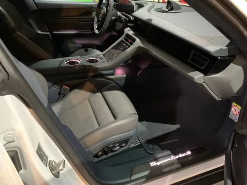 Porsche Taycan Turbo S 2021