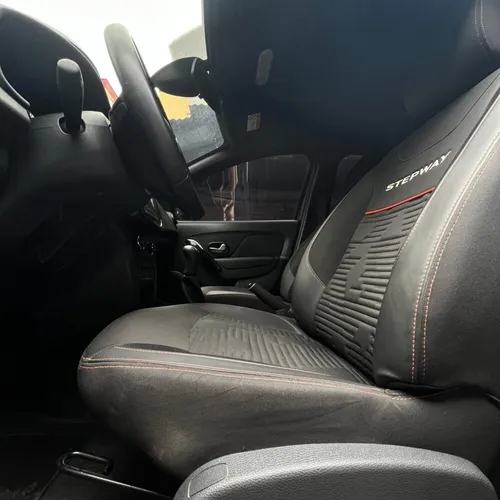 Renault Stepway INTENS MT 1.6CC 2023