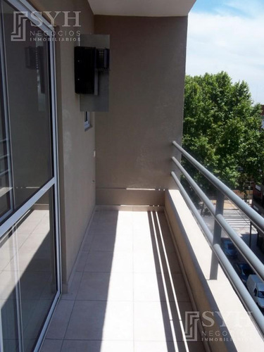 Departamento En Duplex 2 Dormitorios Unico 9 Piso