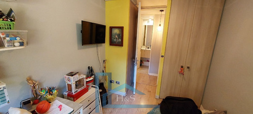 Venta Depto. En Primer Piso. Excelente Ubicación En Ñuñoa