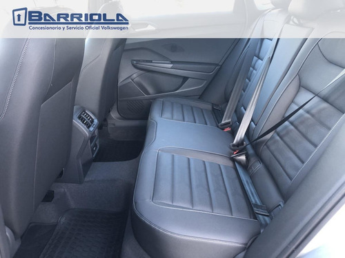 Imagen 9 de 14 de Volkswagen Taos Highline 1.4 2022 0km - Barriola
