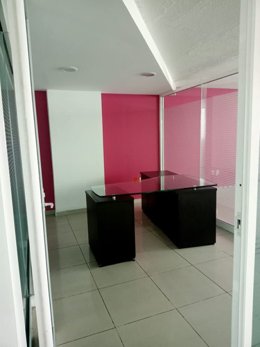 Renta Cómodas Y Bonitas Oficinas De 55m2 En Col. Hipodromo