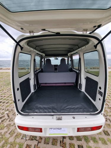 Imagen 10 de 15 de Daihatsu Hijet Carga