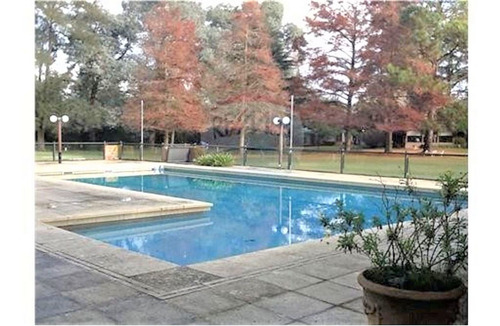 Imagen 1 de 30 de Venta De Casa Quinta 2100 Mts2 En Gral. Rodríguez