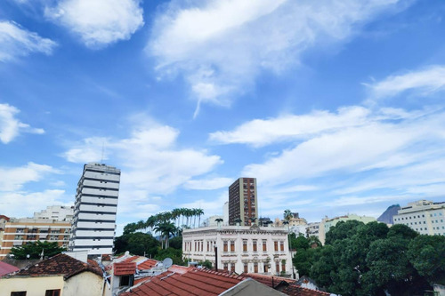 Vendo Rápido! 1 Quarto No Flamengo Ótima Localização Sem Iptu