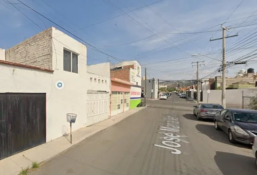 Casa En Venta José María Vertiz Candiles, Queretaro./ Recuperacion Bancaria Laab2