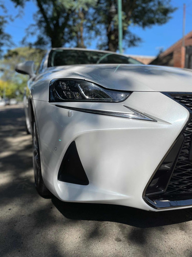 Lexus Is 2020 300h Luxury Blindado Rb3 Bullet Proof
