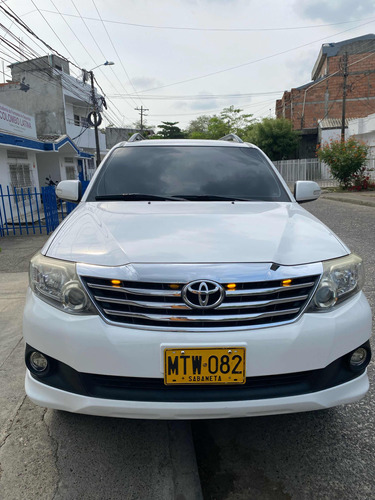 Toyota Fortuner 2.7l 4x2