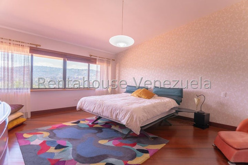 Hermoso Townhouse En Venta Con Todos Los Servicios En Caurimare