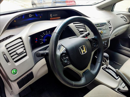 Imagem 6 de 14 de Honda Civic Honda Civic 1.8 Lxs 16v Flex Automático 2013