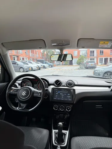 Suzuki Swift 1.2 Hybrid 2Wd