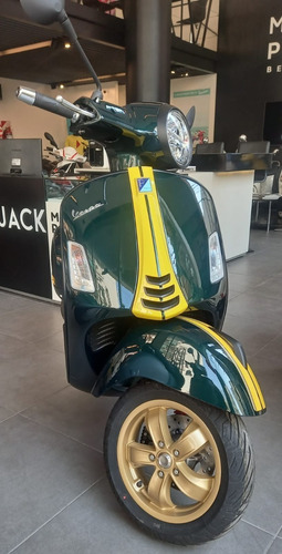 Imagen 2 de 10 de Vespa Gts 300 2022