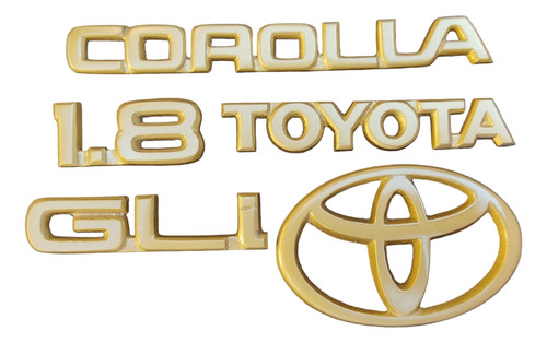 Kit Emblemas Insignia Toyota Corolla Gli 1.8 Dorado Metal