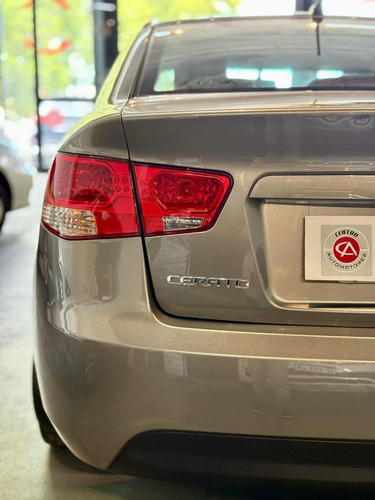 Kia Cerato 2.0 Forte Ex