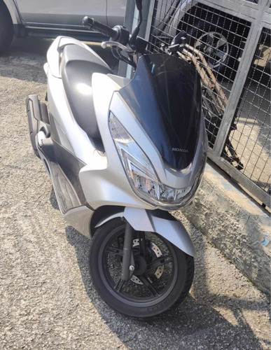 Imagem 3 de 4 de Honda Pcx 150