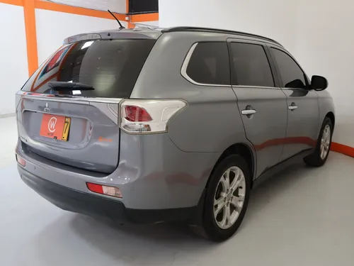 Mitsubishi Outlander 3.0 Tp 7ab Ct Tc 7psj 4x4