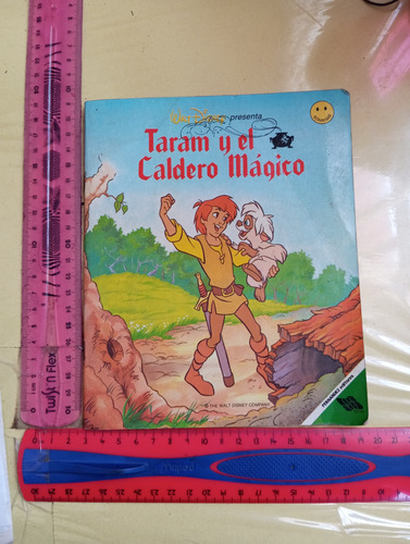 Taram Y El Caldero Mágico Disney (Usado)