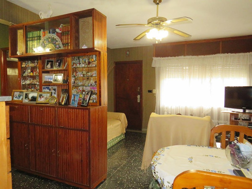 Imagen 3 de 21 de Venta Casa Tres Dormitorios Nuevo París