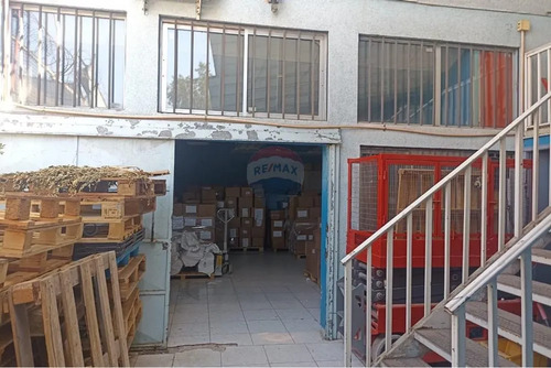 Bodega Con Oficina En Zona Estratégica, Franklin