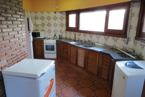 Imagen 9 de 14 de Alquiler En Pinamar A Metros Del Mar Con Pileta Pet Friendly