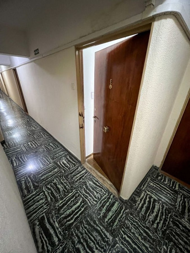 Imagen 5 de 10 de Departamento Monoambiente - Excelente Ubicacion -
