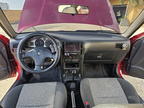 Nissan Sentra 1.6 B13 Lujo
