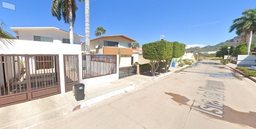 Casa Economica De Remate En Lomas De Miramar Guaymas Sonora.- Ijmo3