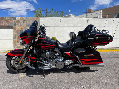 Imagen 2 de 15 de Harley Davidson Ultra Classic Cvo