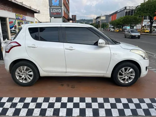 Suzuki Swift 1.2 Mt Mod 2015