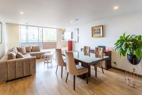 Apartamento En Arriendo/venta En Los Naranjos. Cod A15363