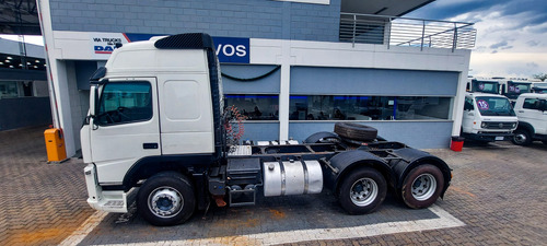 Imagem 4 de 14 de Volvo Fm 370 6x2 2p (diesel) (e5) 2014/2014 Via Trucks | Un