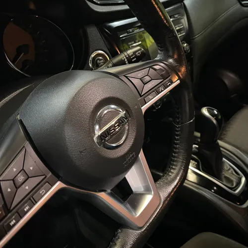 Nissan X-Trail 2.5 Advance 3 Filas Cvt
