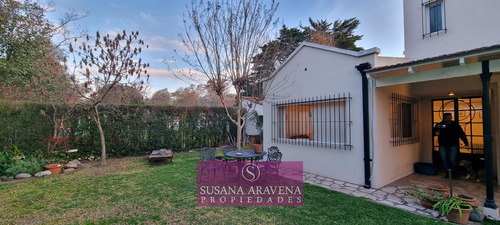 Casa En Venta En De Vicenzo Chico, Del Viso, Pilar
