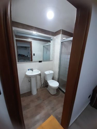 Imagen 14 de 30 de Se Vende Apartamento Remodelado Res Mirador Angela Betancourt 04125067379 04244900499 Foa-23223