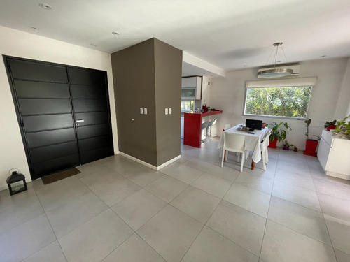 Imagen 7 de 30 de Barrio Privado Adrogué Chico (soler Al 200) - Casa Minimalista En Dos Plantas