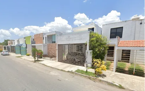 Casa En Venta C. Av 51 697 Real Montejo, 97302 Merida Yucatan/ Recuperacion Bancaria Laab2