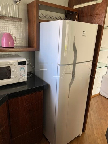 Imagem 5 de 15 de Flat No Itaim Bibi - Sf3968