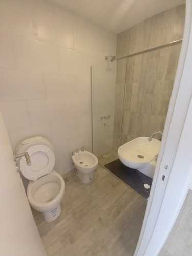 Imagen 6 de 6 de Departamento Monoambiente. Zona Shopping Aldrey.
