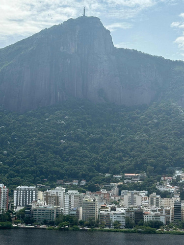 Vista Deslumbrante Pra Toda A Lagoa