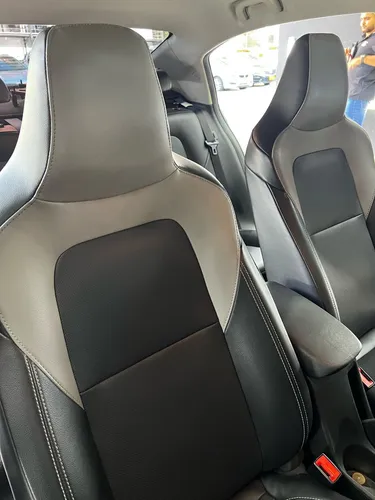 Chevrolet Onix 1.0T Premier Sedan At