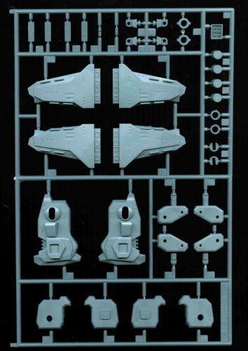 Macross Sdf-1 Attack Mode 1/8000 Model Kit (Usado)