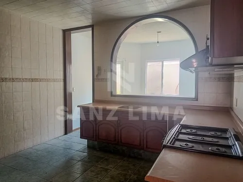 Alameda: Casa Nueva, Amplia Y Cómoda En Circuito Privado